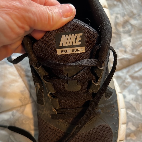 Nike Running Tennis Shoes free run 3; Size 6 - Picture 3 of 4